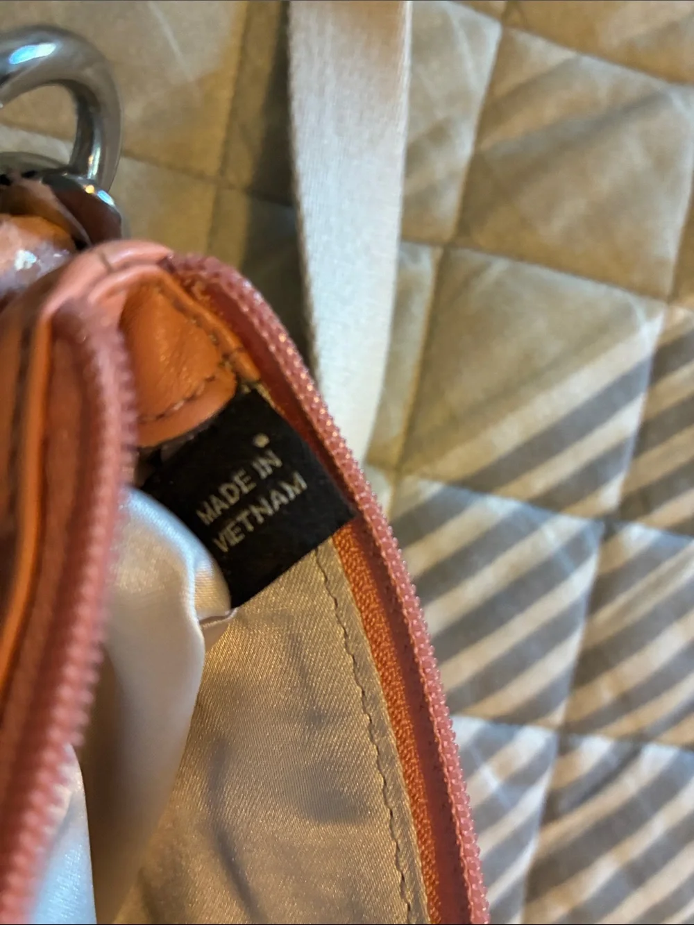 Coach Vintage Coral Pink leather Crossbody Swingpack Bag + silver turnlock